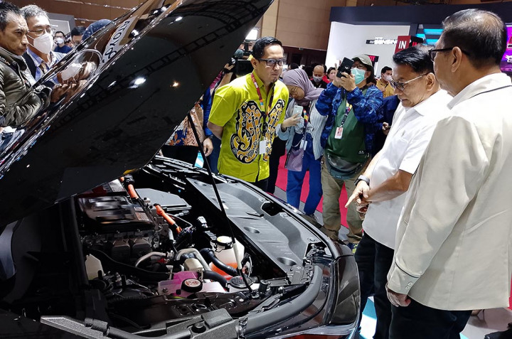 Pemerintah Enggak Jadi Kasih Subsidi Mobil Listrik Rp80 Juta