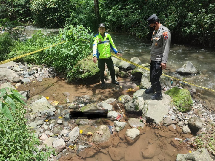 Potongan Kaki di Grojogan Sewu hingga Pria Lempar Istri ke Laut