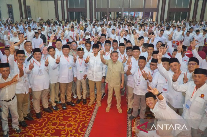 Dasco Ajak Kader Gerindra se-Sultra Menangkan Prabowo Sebagai Presiden