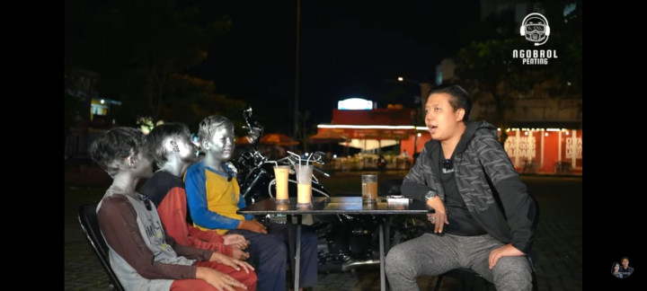 Miris Lihat Bocah Manusia Silver, Pablo Benua Senggol Kak Seto dan Arist Merdeka