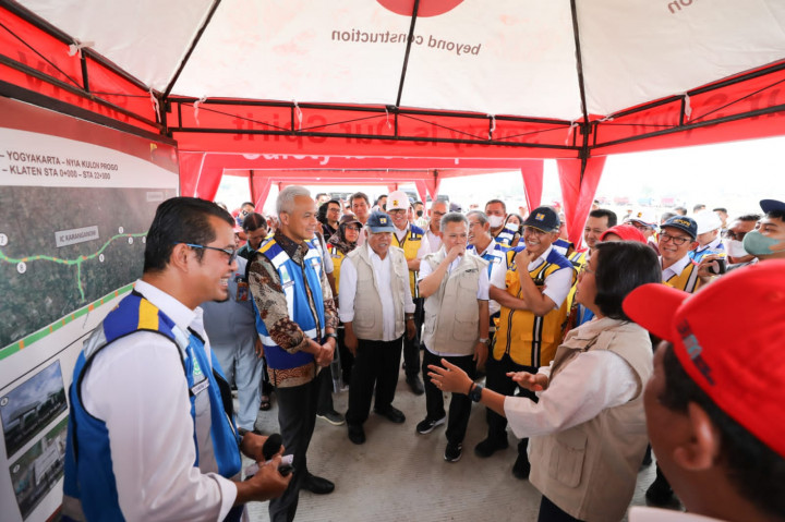 Realisasi PSN Terbanyak, Ganjar Genjot Target Pertumbuhan Ekonomi Jateng 6%