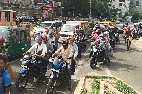 Di Negara Ini Tidak Ada Moge, Maksimal Motor 165 cc