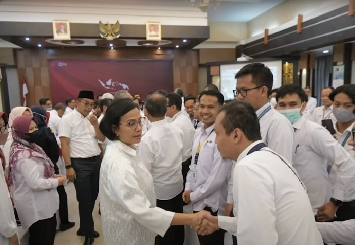 Membangun Asa Pajak saat Awan Gelap