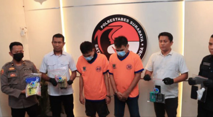 Polisi Tangkap Kakak Beradik Kurir Narkoba Lintas Provinsi