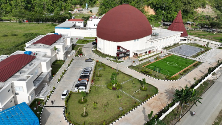 Sukacita Anak Muda Papua Jelang Peresmian PYCH