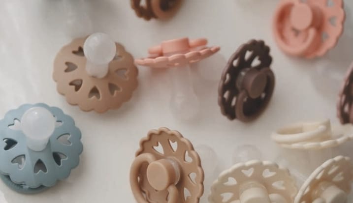 Masih Menjadi Perdebatan, Ini Manfaat Penggunaan Empeng untuk Bayi