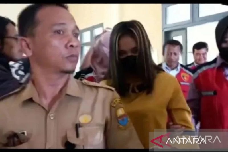 Tangkapan layar pelaku YS saat memasuki RSJ Jambi beberapa waktu lalu. (ANTARA/Tuyani)