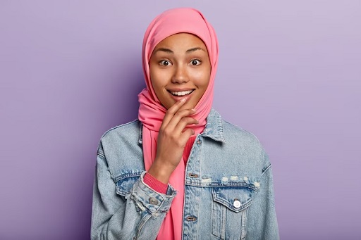 Cuaca panas dan dehidrasi memang rentan membuat bibir jadi kering saat puasa. (Foto: Ilustrasi. Dok. Freepik.com)