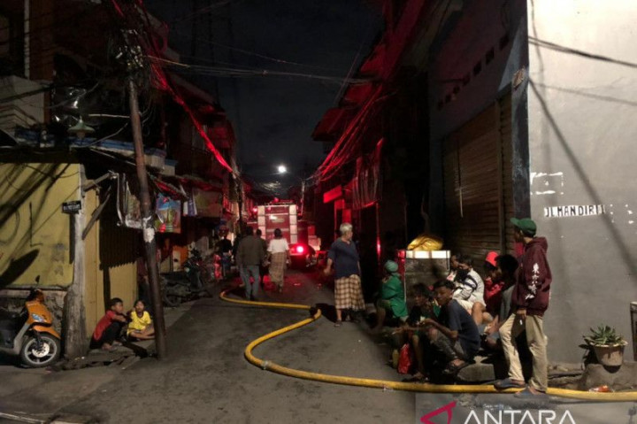 1.085 Warga Mengungsi Akibat Kebakaran Pipa Pertamina, Ini Data Lengkapnya