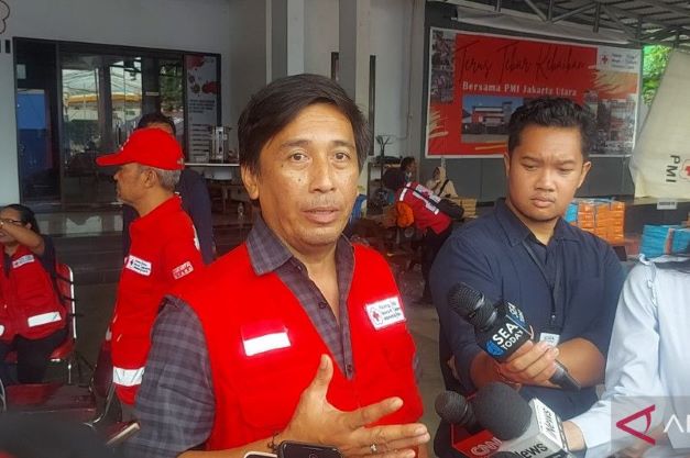 Waduh! PMI Jakut Kekurangan Toilet untuk Pengungsi Kebakaran Depo Pertamina