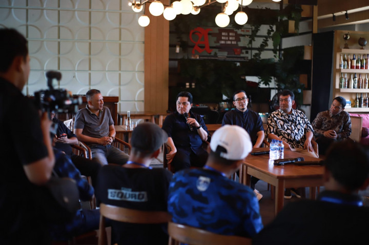 Bertemu Erick Thohir, Aremania Minta Renovasi Stadion Kanjuruhan Dipercepat