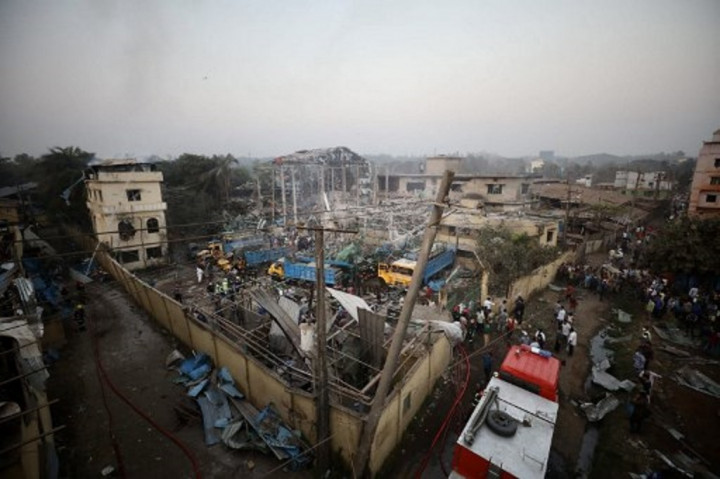 6 Orang Tewas 30 Terluka dalam Ledakan di Pabrik Oksigen Bangladesh