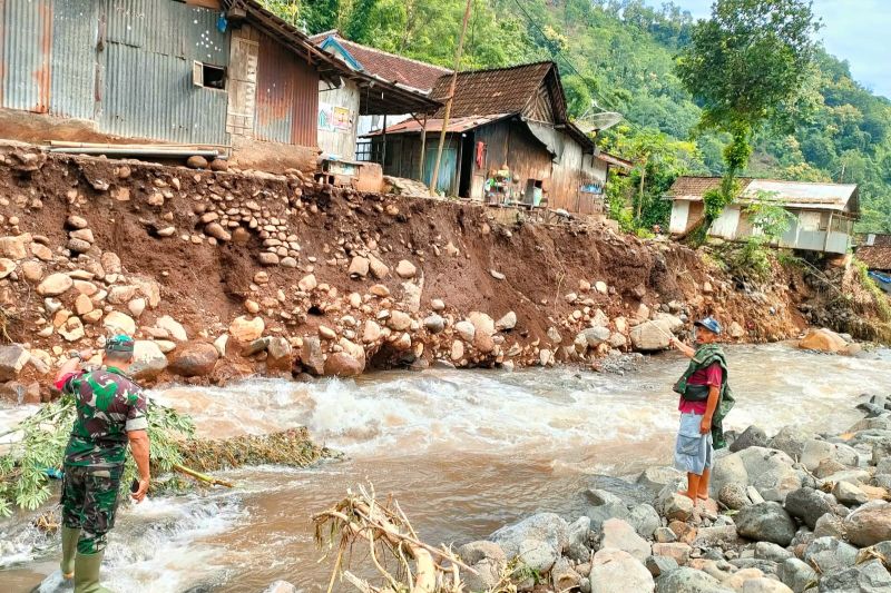 Situbondo Pakai Dana BTT Perbaiki Infrastruktur Terdampak Banjir