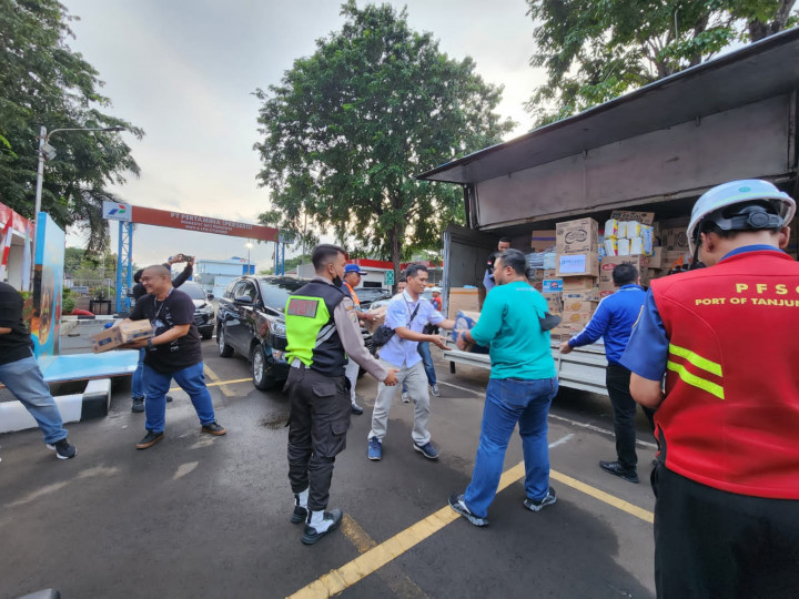 Sinergi BUMN, Pelindo Bantu Warga Terdampak Kebakaran Plumpang