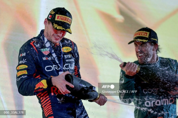 Verstappen Juara GP Bahrain, Alonso Naik Podium untuk Aston Martin