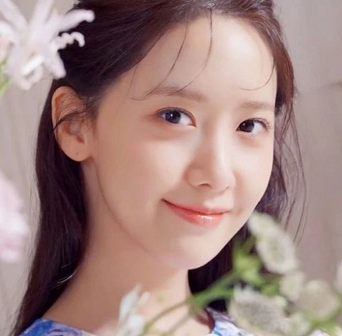 Kim Yoona. (Foto: Dok. Instagram/@yoona_sone1040)