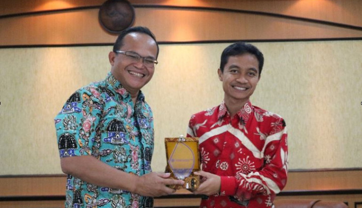 Limbah Tambang Freeport Diolah Jadi Bahan Konstruksi