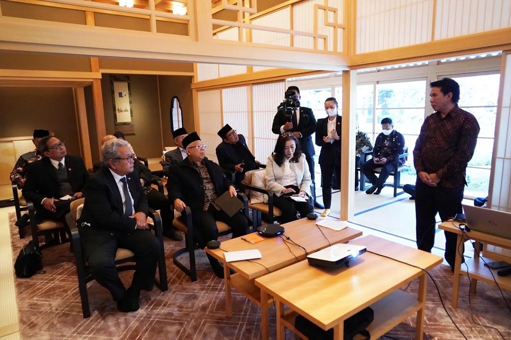 Foto Terpopuler: Wapres Dialog dengan Diaspora di Jepang hingga Longsor di Natuna