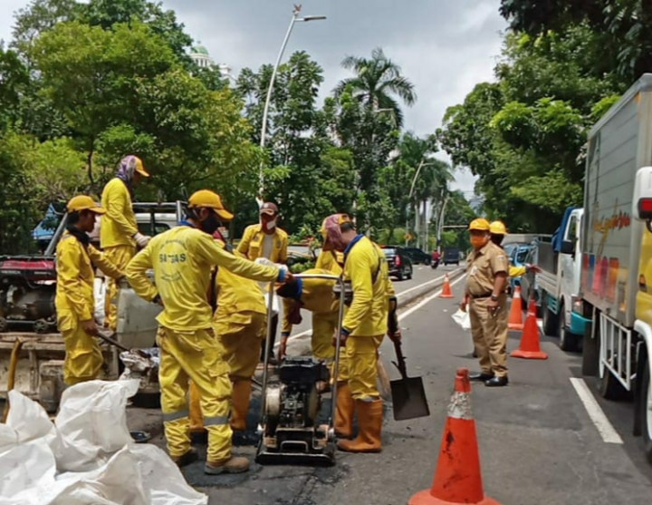 Parah! Jalan Rusak di Sidoarjo Mencapai 50 Km