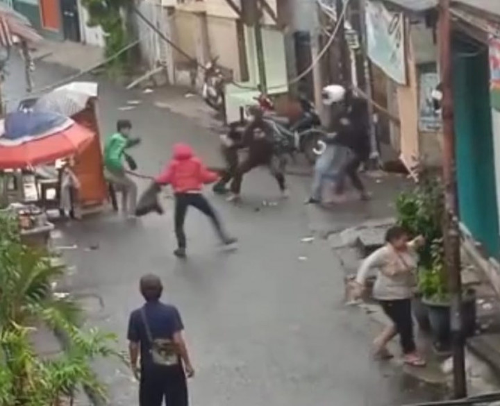 Jadi Buron, Keluarga Diminta Serahkan Pelaku Tawuran Johar Baru