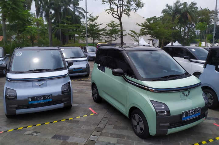 Subsidi untuk Mobil & Bus Listrik Dijanjikan Segera Keluar