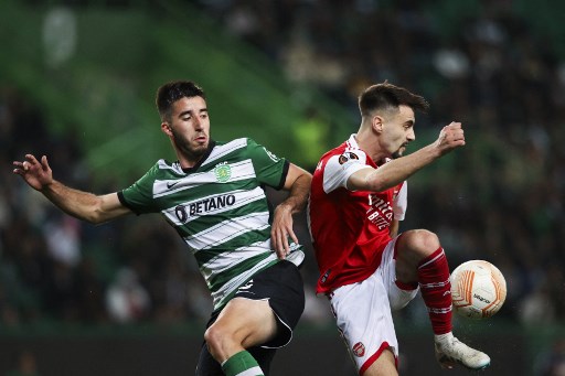 Arsenal Imbang dengan Sporting Lisbon di Portugal