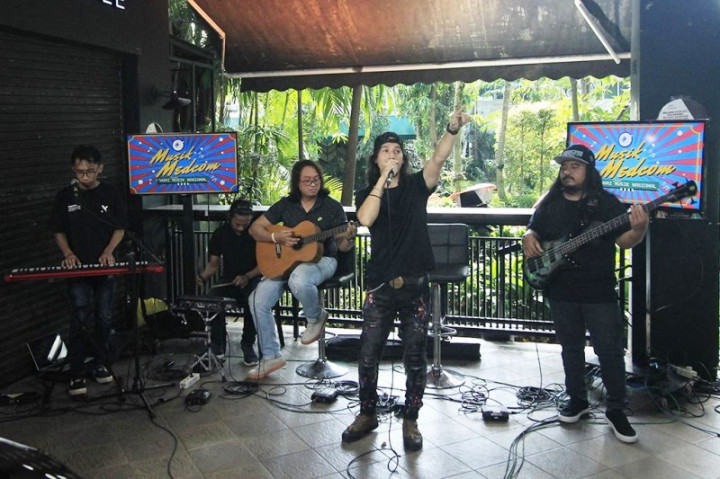 Impian Rumah Trove Band, Punya Studio Musik Pribadi