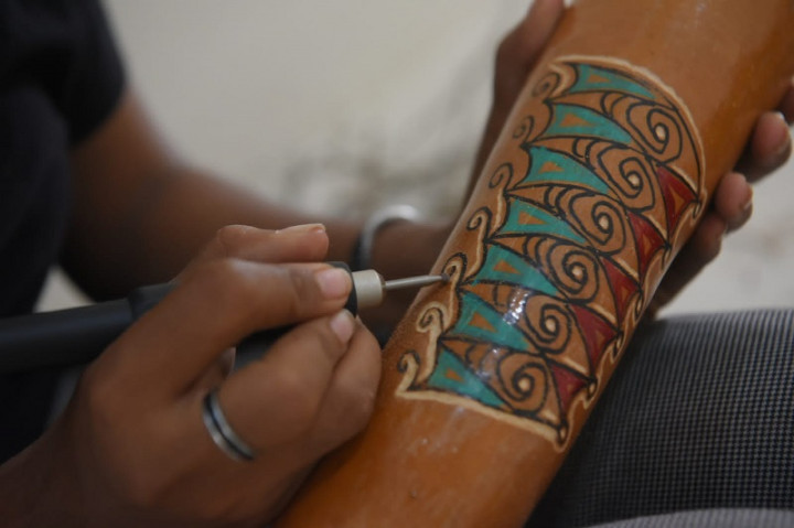 Pelatihan PMI Sulap Aksesori Karya Anak Muda Papua Jadi Bernilai Jual