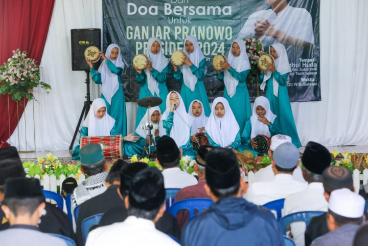 Santri di Tasikmalaya Diberi Wadah Unjuk Bakat Seni dan Kreasi