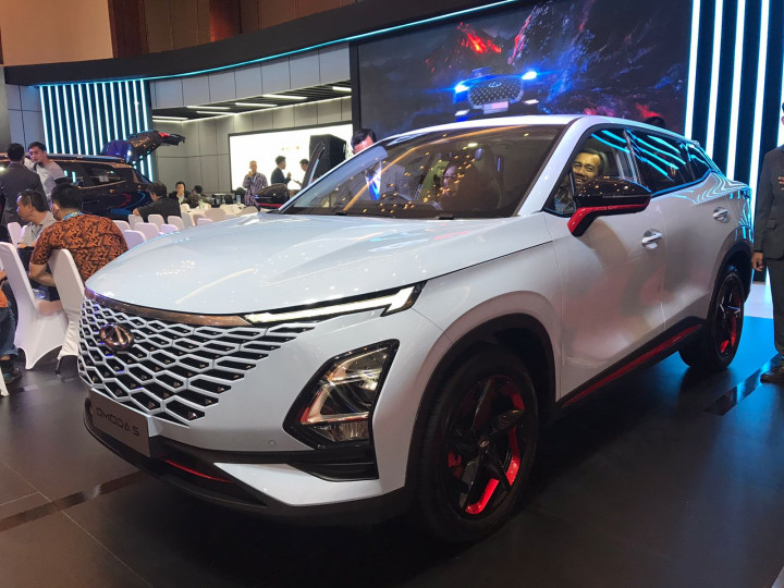 Harga <i>Pre-Booking</i> Sudah Tak Berlaku, Segini Banderol Resmi Chery Omoda 5