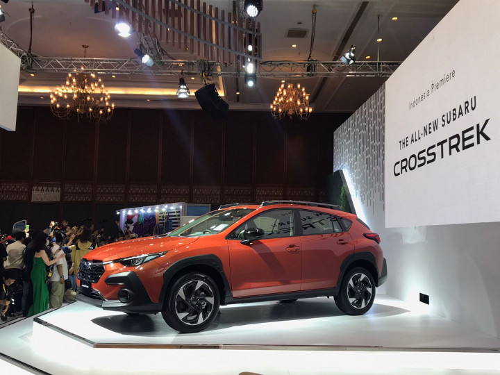Subaru Crosstrek Melantai di GJAW 2023, Intip Fitur dan Harganya