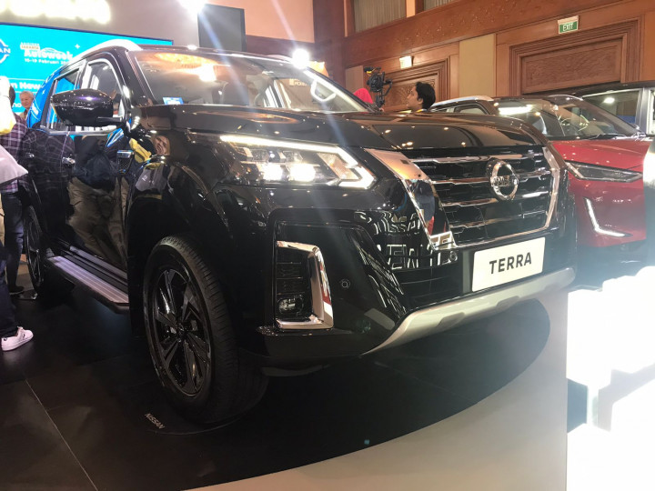 Meluncur di GJAW, Nissan Terra Siap Tantang Fortuner dan Pajero Sport