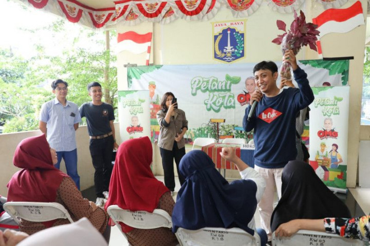 Dorong Ketahanan Pangan, Instalasi Hidroponik Disalurkan ke Rusunawa