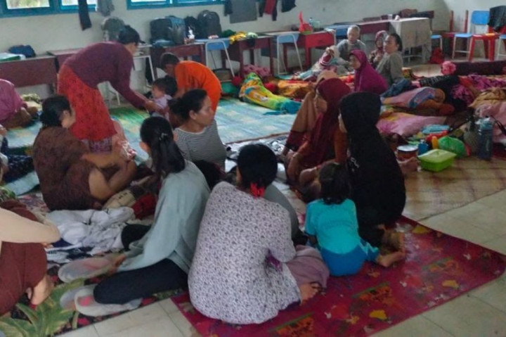 Pengungsi Longsor di Natuna Capai 2.240 Orang
