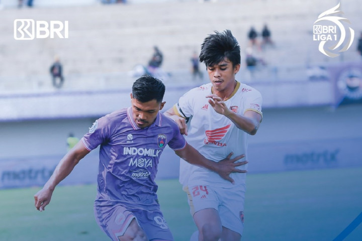 Persita Imbang dengan 10 Pemain PSM Makassar