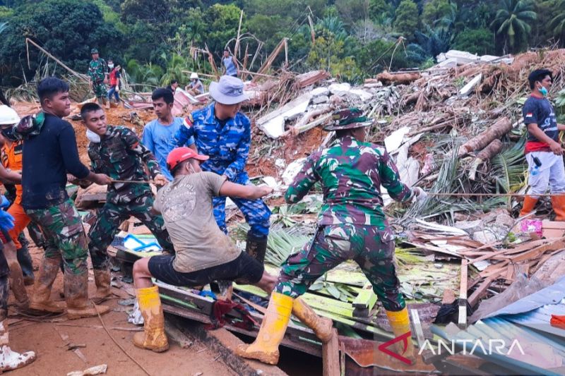 Ini Penyebab Korban Jiwa Longsor Natuna Capai 46 Orang