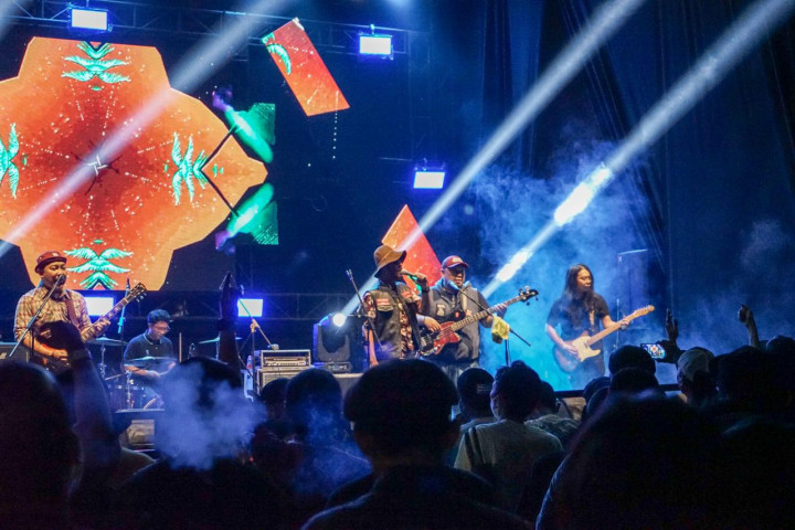 Dukung BBQ RIDE 2023, bank bjb Manjakan Penggemar Modifikasi Mobil dan Motor