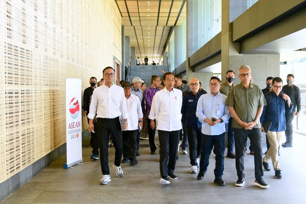 Jokowi Tinjau Fasilitas KTT ASEAN di Labuan Bajo