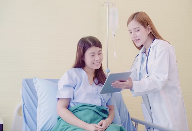 Moms Perlu Tahu! 4 Perawatan Ini Wajib Dilakukan setelah Persalinan Caesar