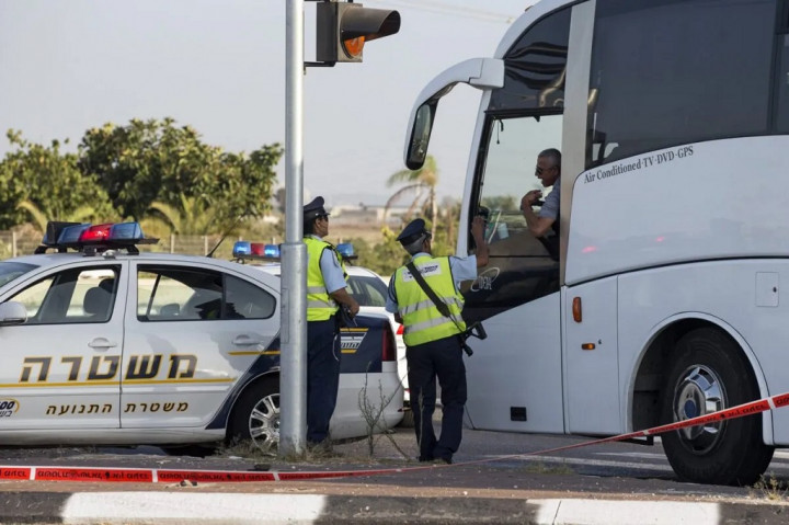 Penumpang Arab Diminta Turun saat Menuju Permukiman Ilegal Israel, Kenapa?