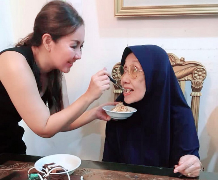 Nani Wijaya Alami Stroke Hingga Demensia Sebelum Meninggal