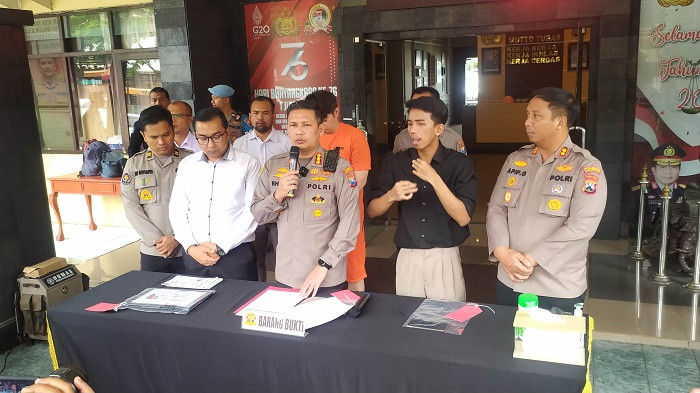 Tersangkut Kasus Robot Trading ATG, <I>Crazy Rich</I> Tulungagung Bayue Walker Mangkir dari Panggilan Polisi