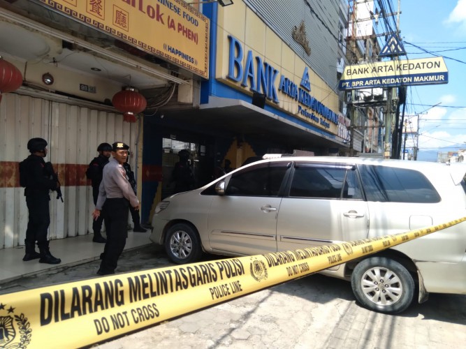 Ini Identitas Perampok Bersenjata Api di Bank Arta Bandar Lampung