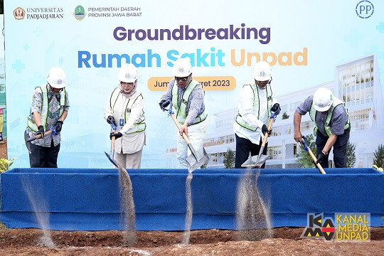 Grounbreaking RS Unpad. DOK Unpad
