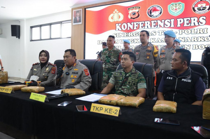 Polisi Tangkap Pengedar 6,5 Kilogram Ganja di Bogor