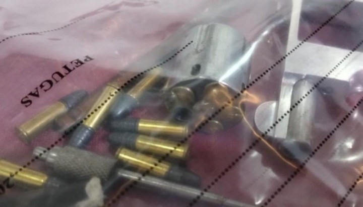 Perampok Bank Arta Bandar Lampung Beli Senpi Via Online