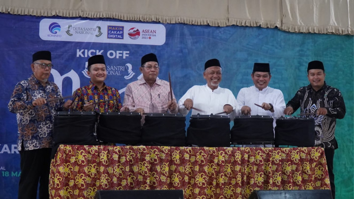 Kominfo Gelar Kick Off Ngaji Literasi Digital di Balikpapan