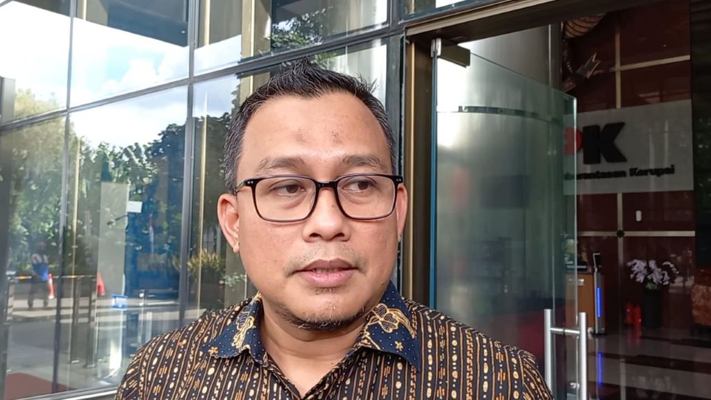 KPK Cari Keterkaitan Senpi di Rumah Dito Mahendra dengan Dugaan Pencucian Uang Nurhadi