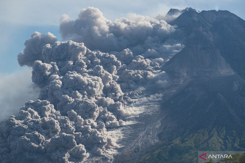 Aktivitas Vulkanik Gunung Merapi Didominasi Guguran Lava