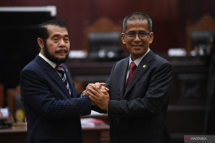 Besok, Ketua dan Wakil Ketua MK Terpilih Diambil Sumpah
